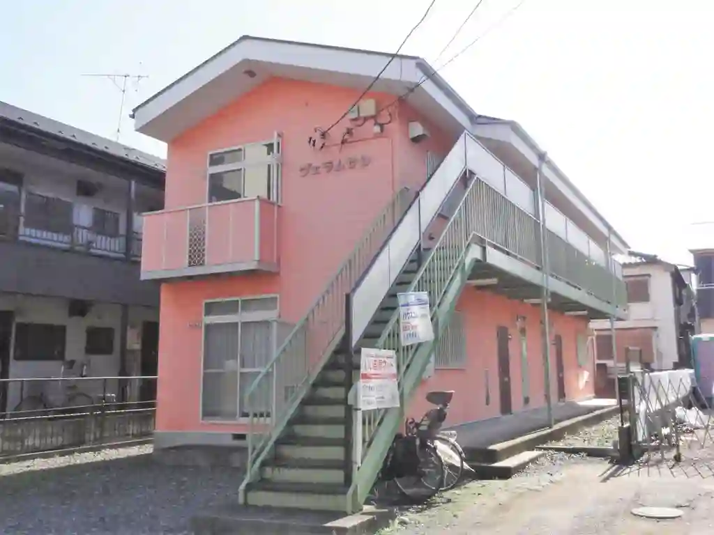 ヴェラムサシ 外観