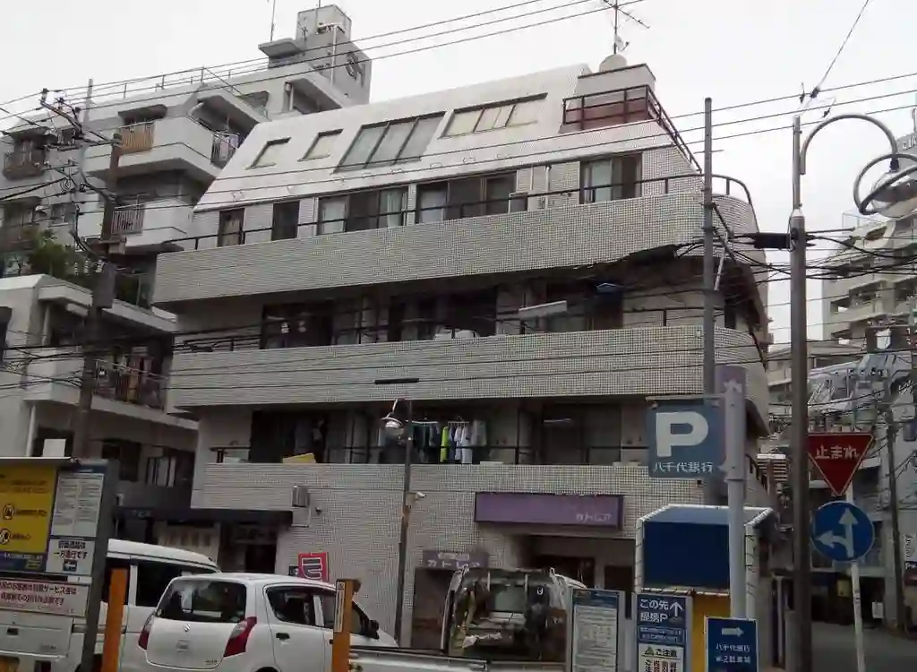 カトレアビル 外観