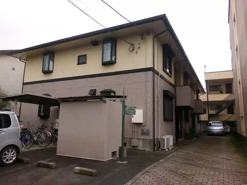 オークス 外観