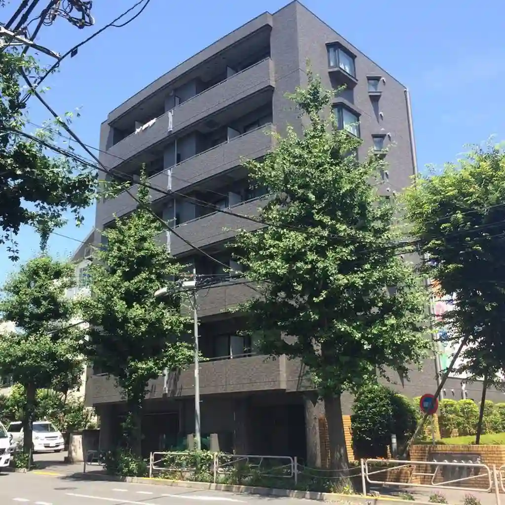 リ・フェニックス 外観
