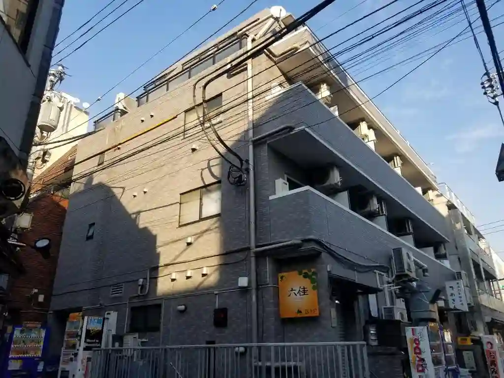MSIプレース 外観