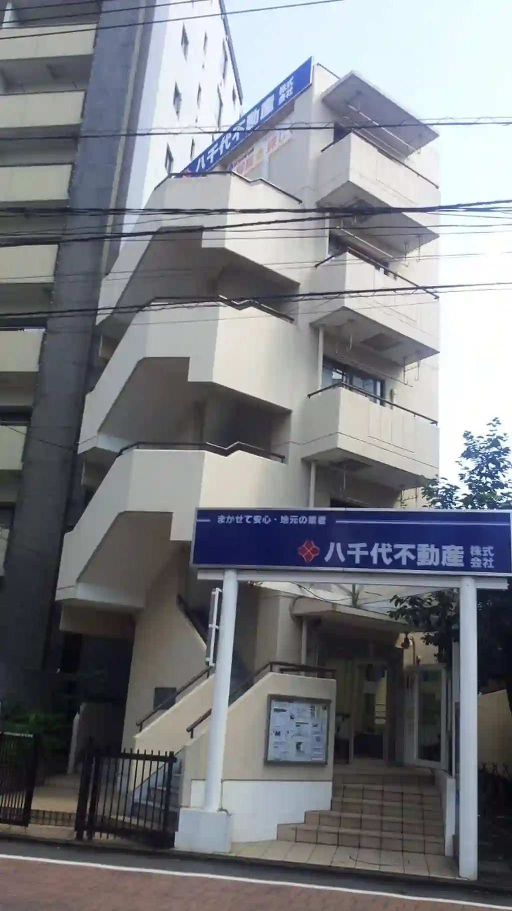 サンメイツカモシタ 外観