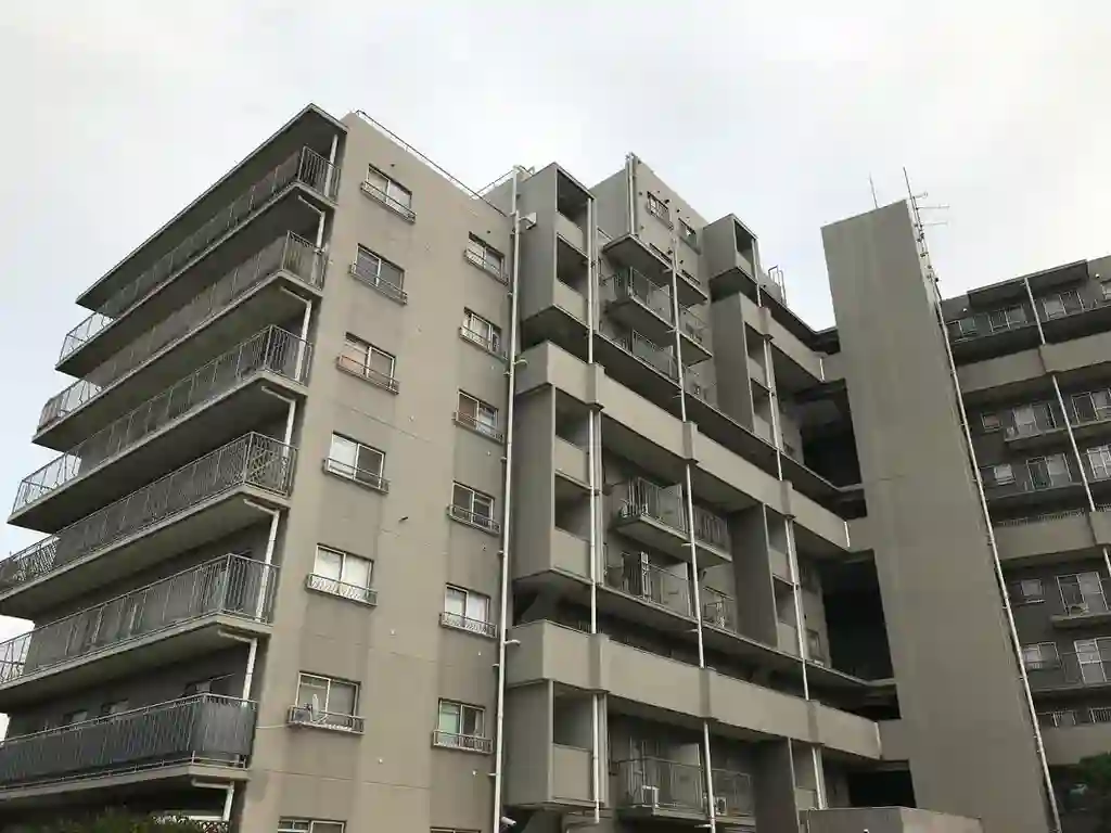 ライオンズマンション市川第2 外観