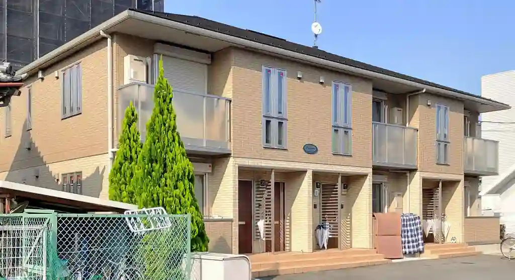 プログレス 外観