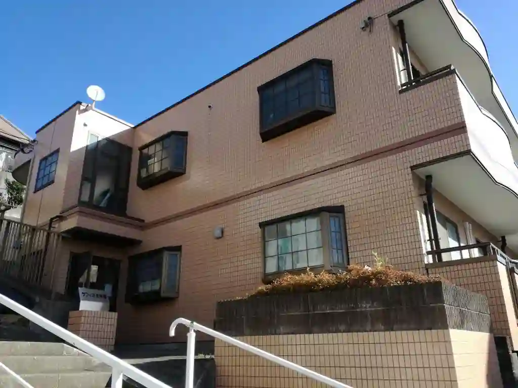ラフィネ北寺尾 外観