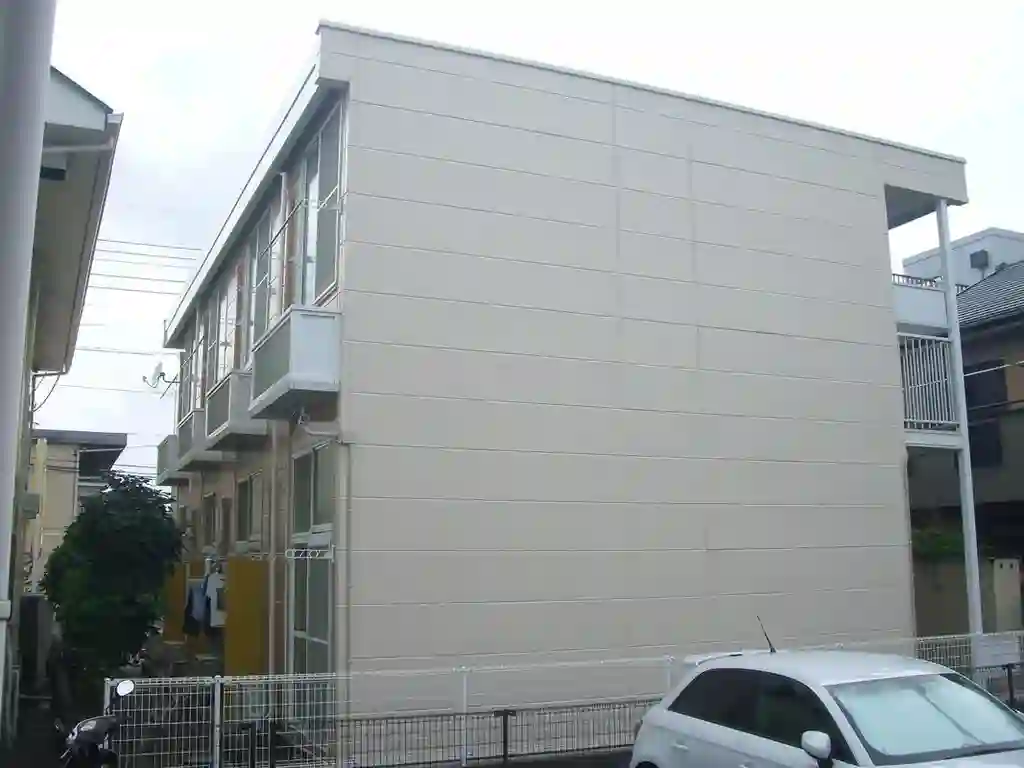 レオパレスカトレア 外観