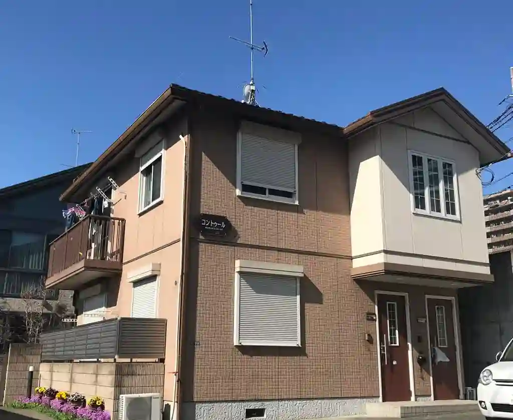 コントゥール 外観