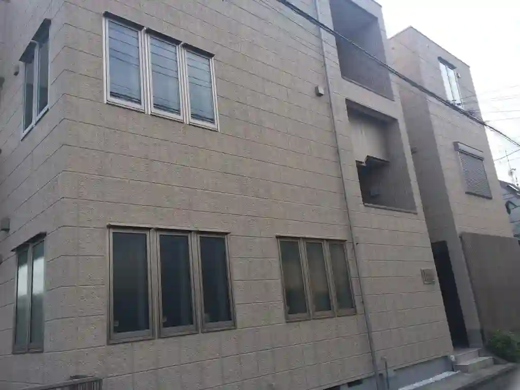 ラ・ルニオン 外観