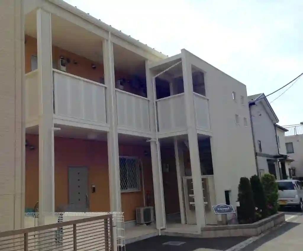 エターナル 外観