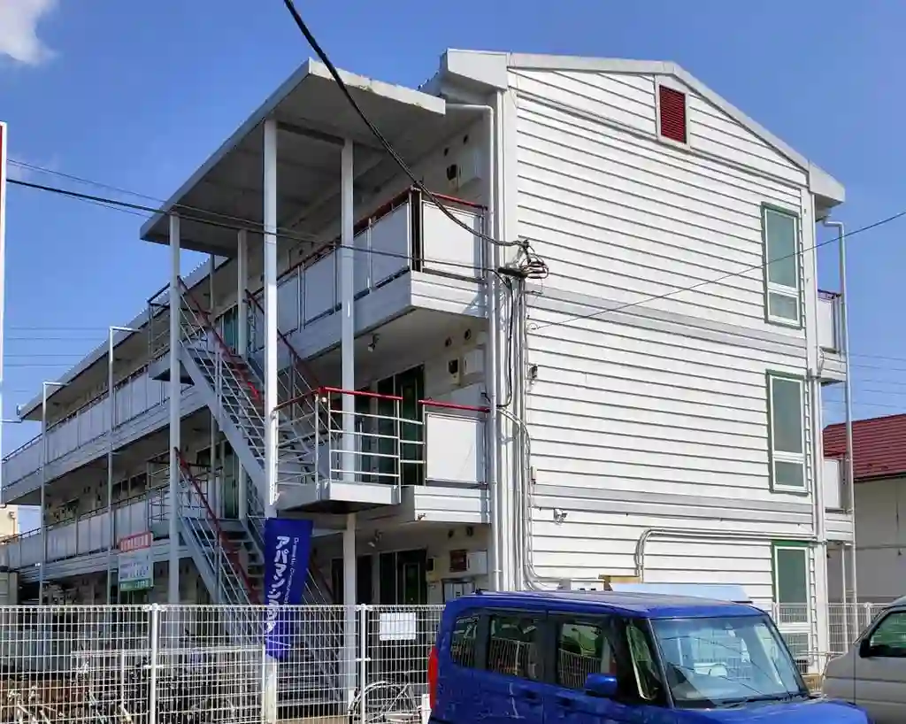 ラリグラス 外観
