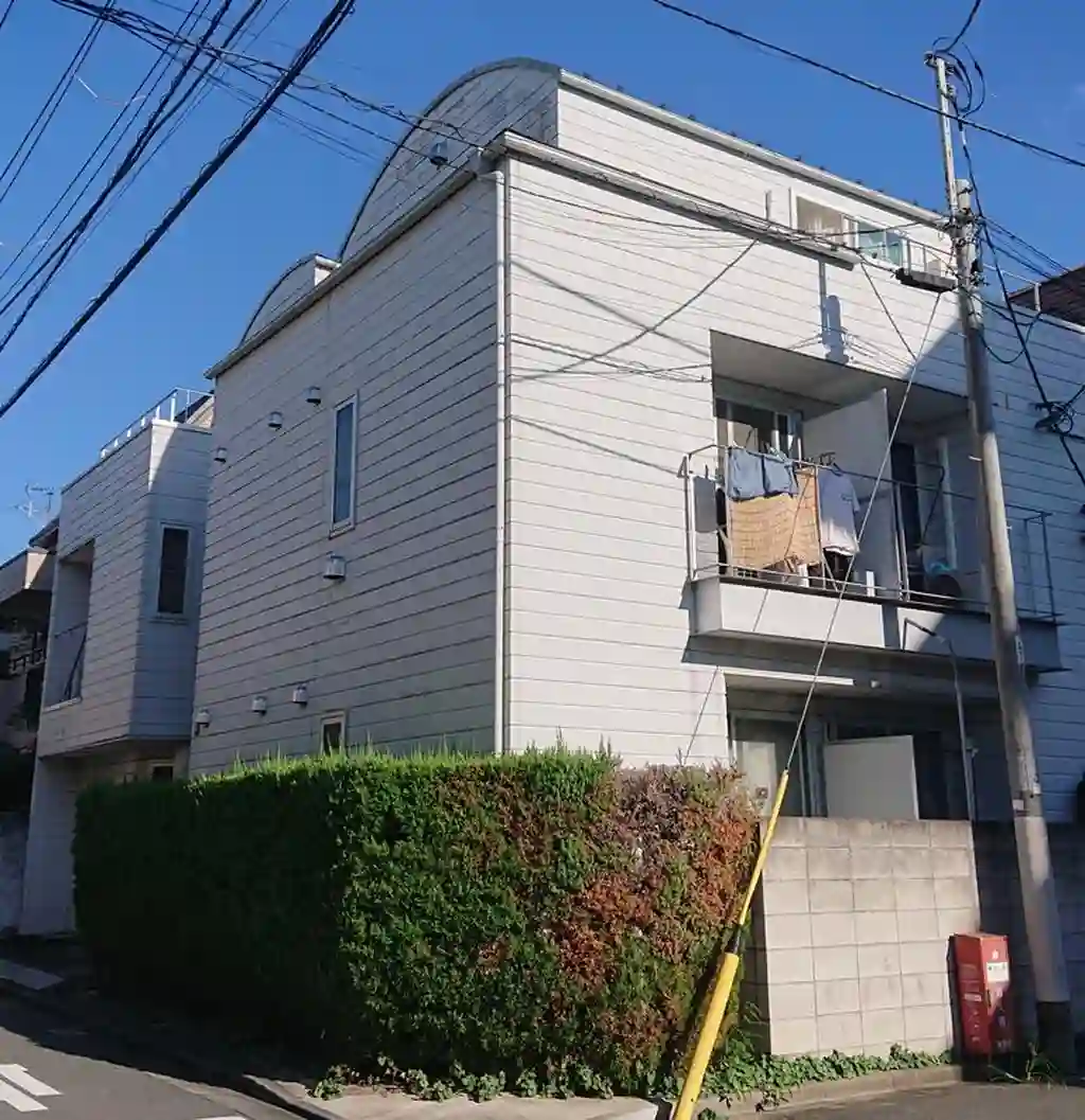 BAREGEHILL 外観