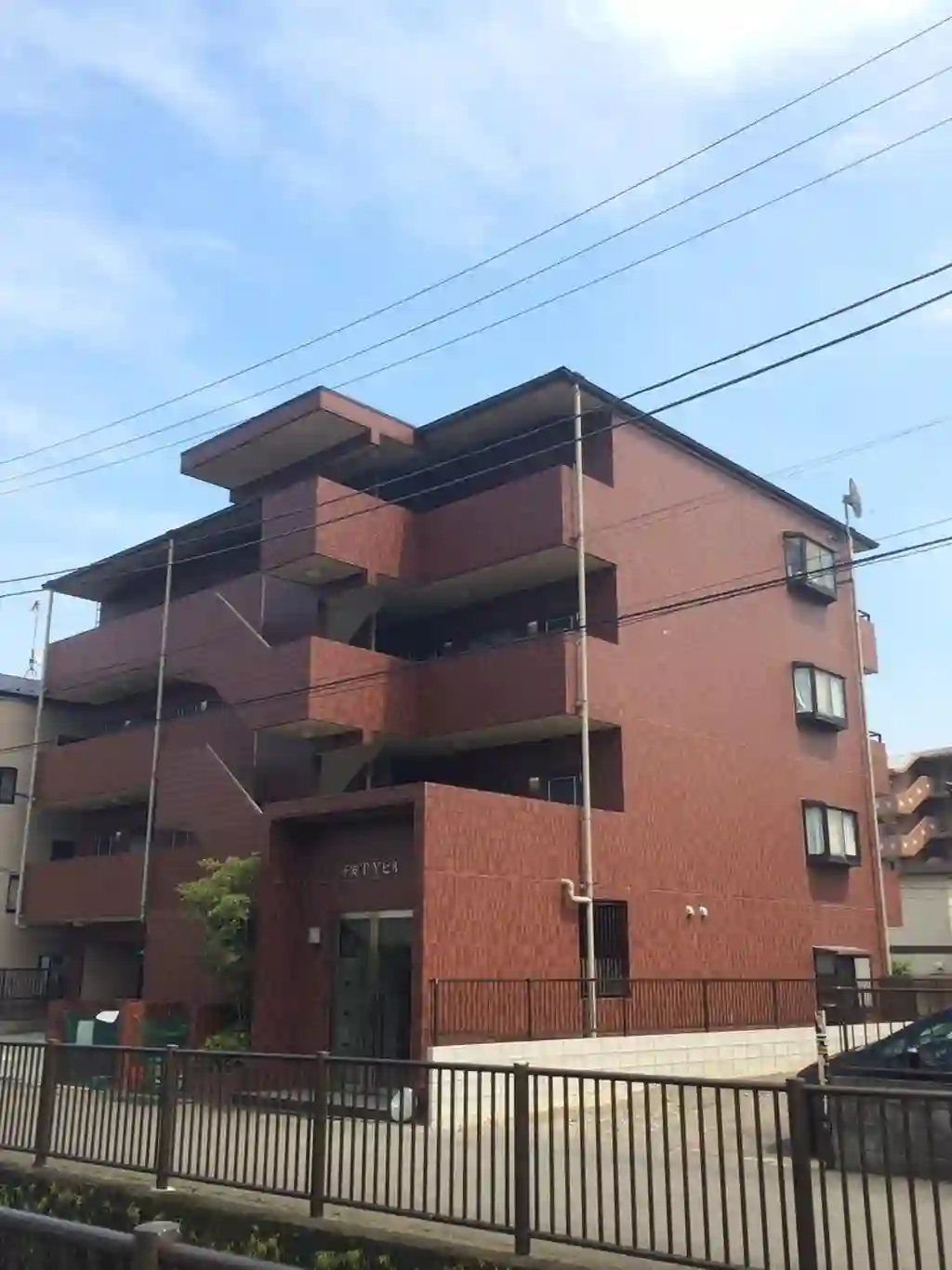 子安TYビル 外観
