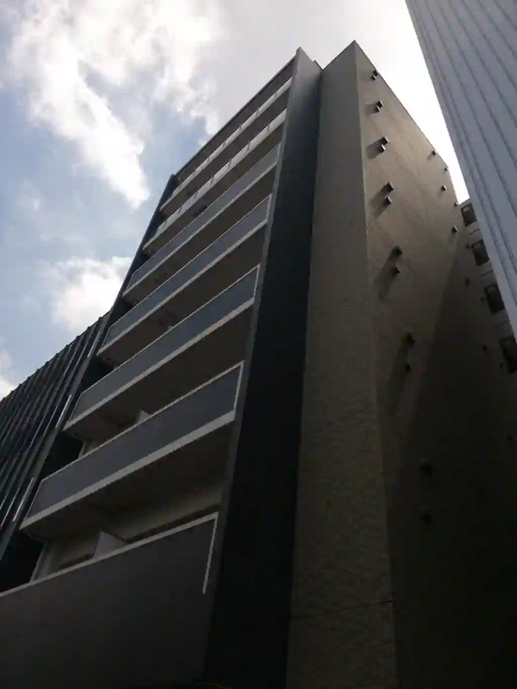 JST横浜東 外観