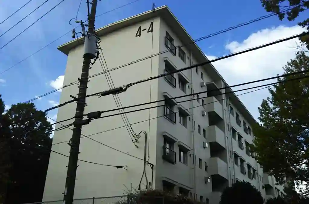 たまプラーザ住宅4-4号棟 外観