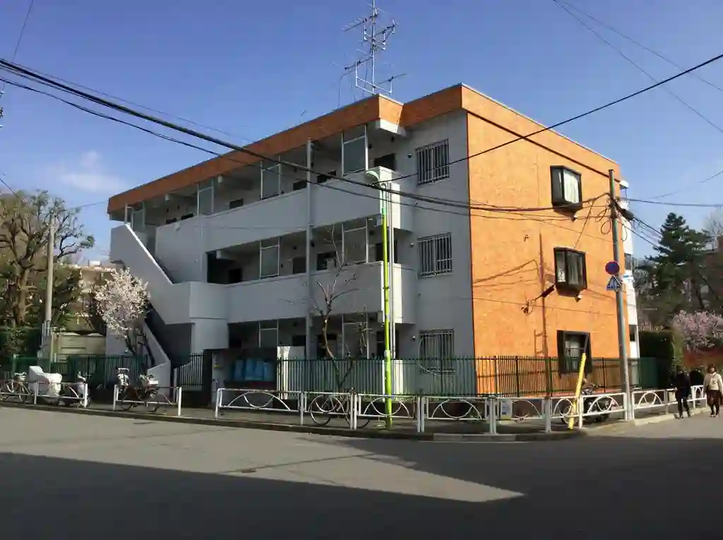 エミナンス・チノ 外観