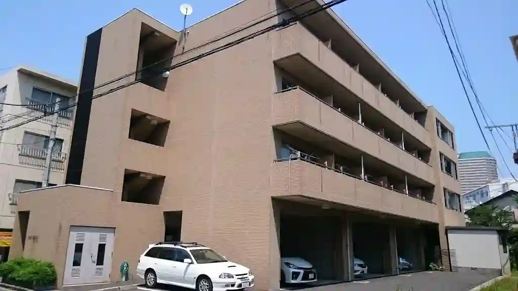 プレム川口 外観