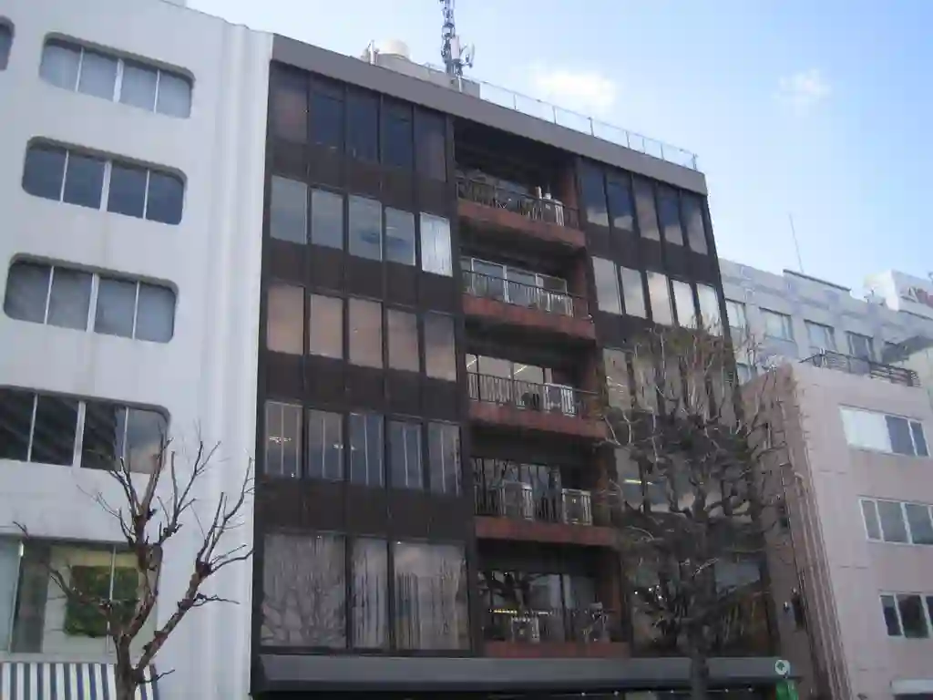 日興パレス外苑 外観