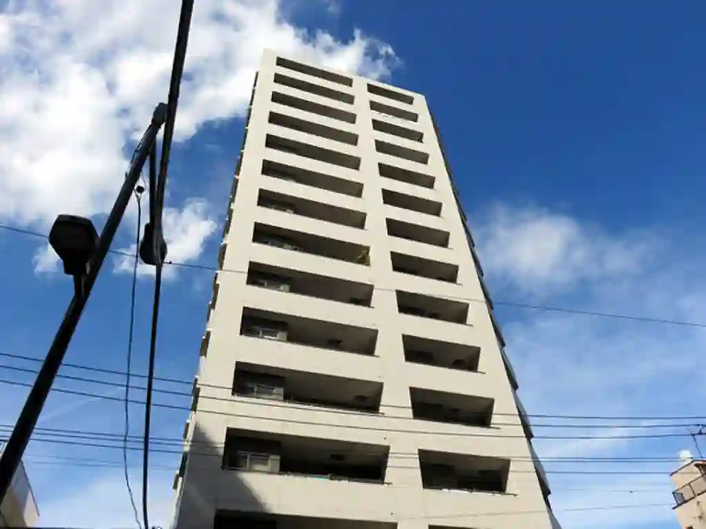 クレアホームズ根岸 外観