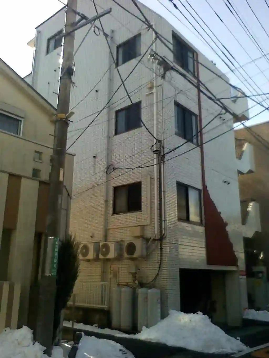 サロンボングウ 外観
