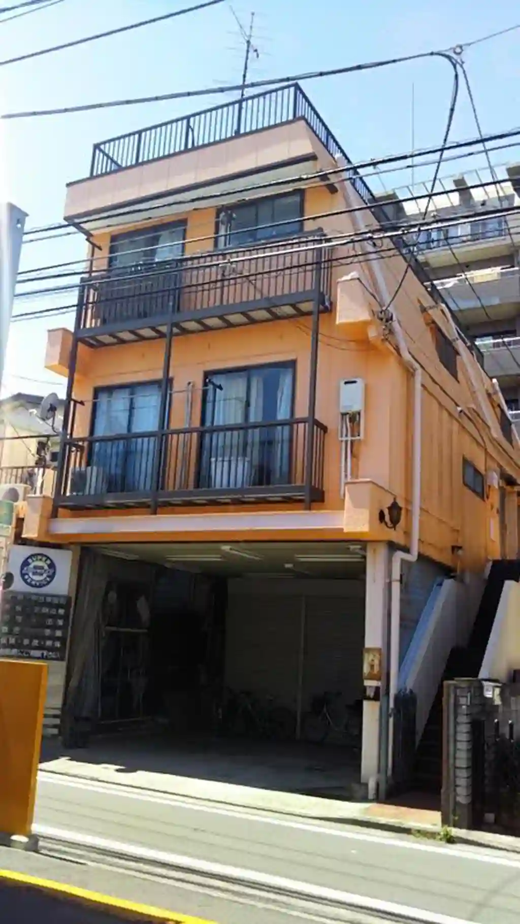 カーサマドレー 外観