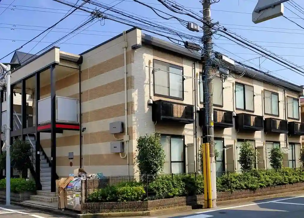 レオパレスプリマヴェーラ 外観