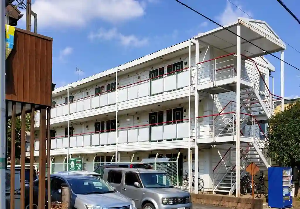 レオパレスボヌール錦町 外観