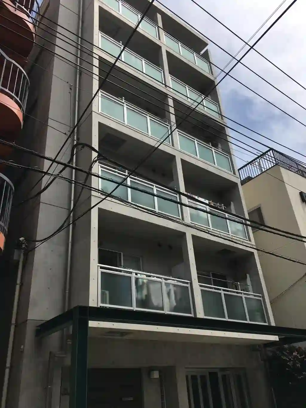 六番館 外観