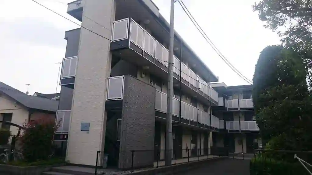 レオパレスフィンエアー 外観