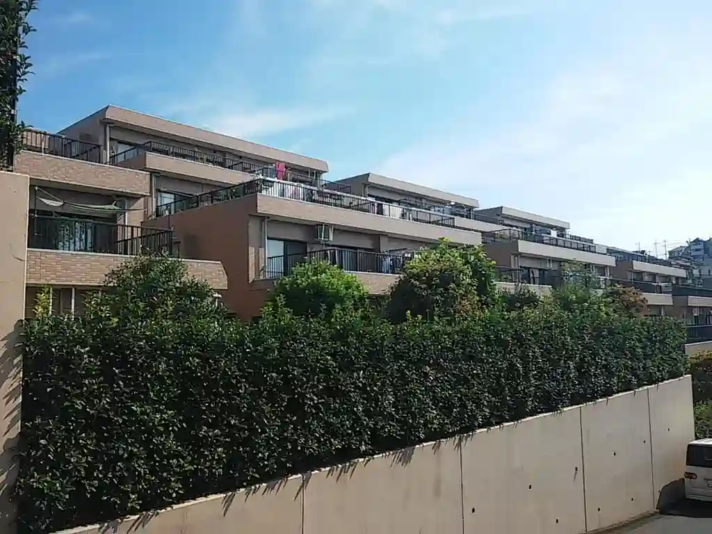 フォルスコート座間参番館 外観