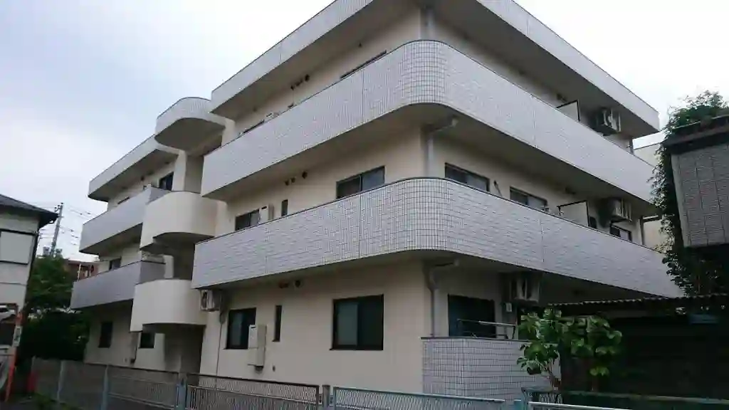 ビューパレー浦和中島 外観