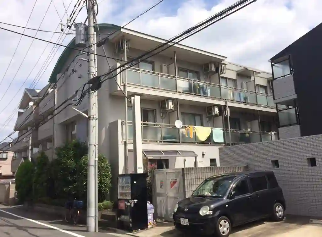 ホワイトヴィラ向ヶ丘 外観