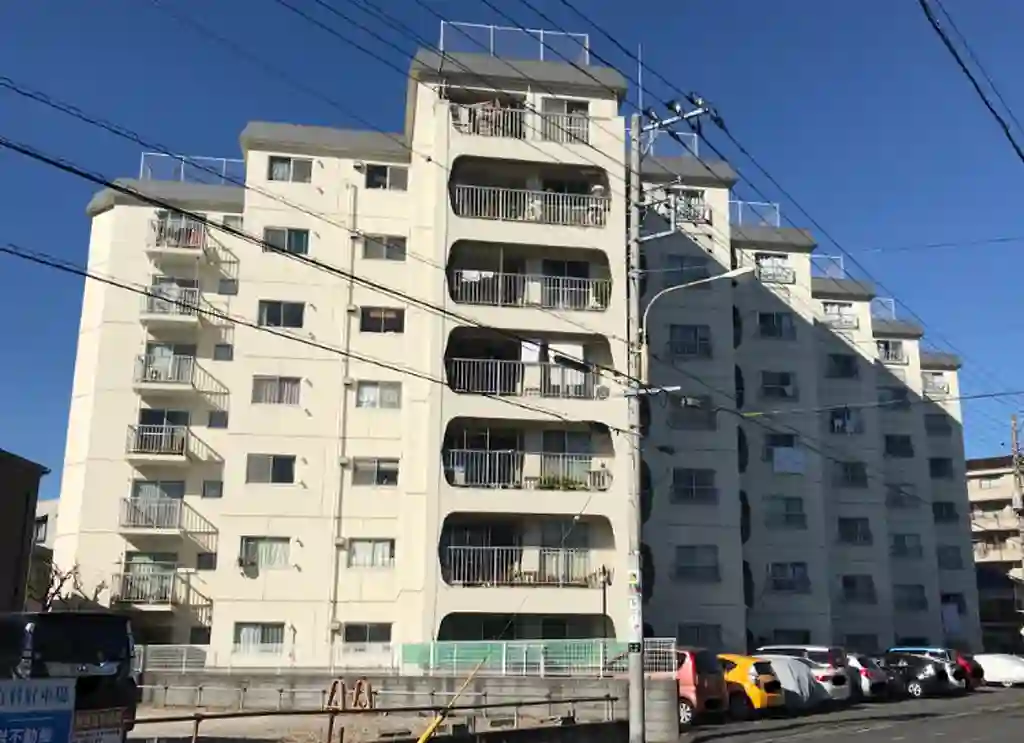ワラビスカイハイツ 外観