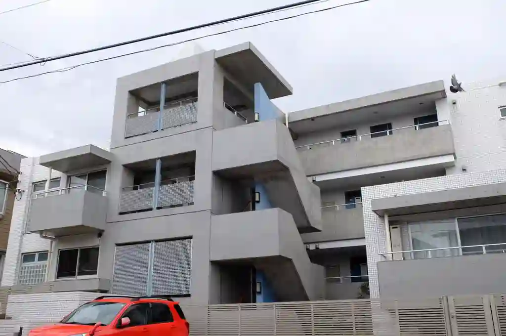 コリーヌ平町弐番館 外観
