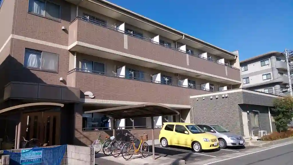 プラシード新越谷 外観