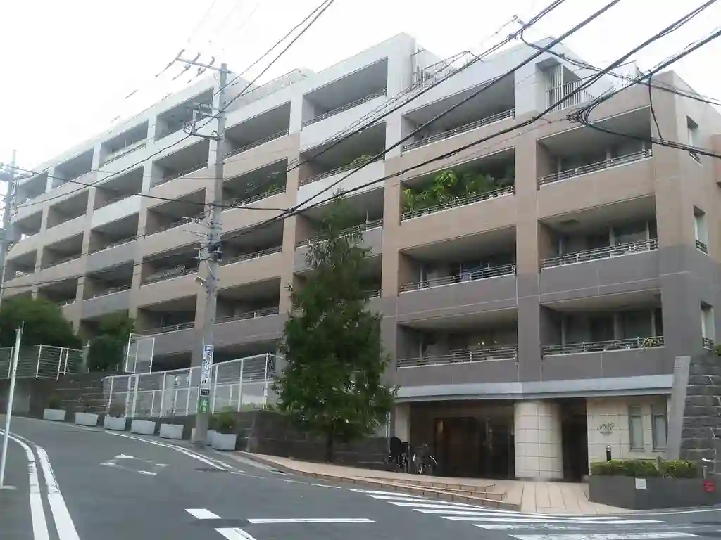 マレヴィラージュ梶ケ谷 外観