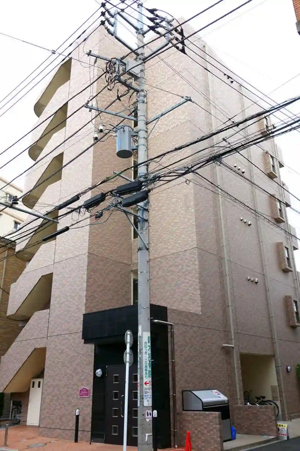 アルシーヴ 外観