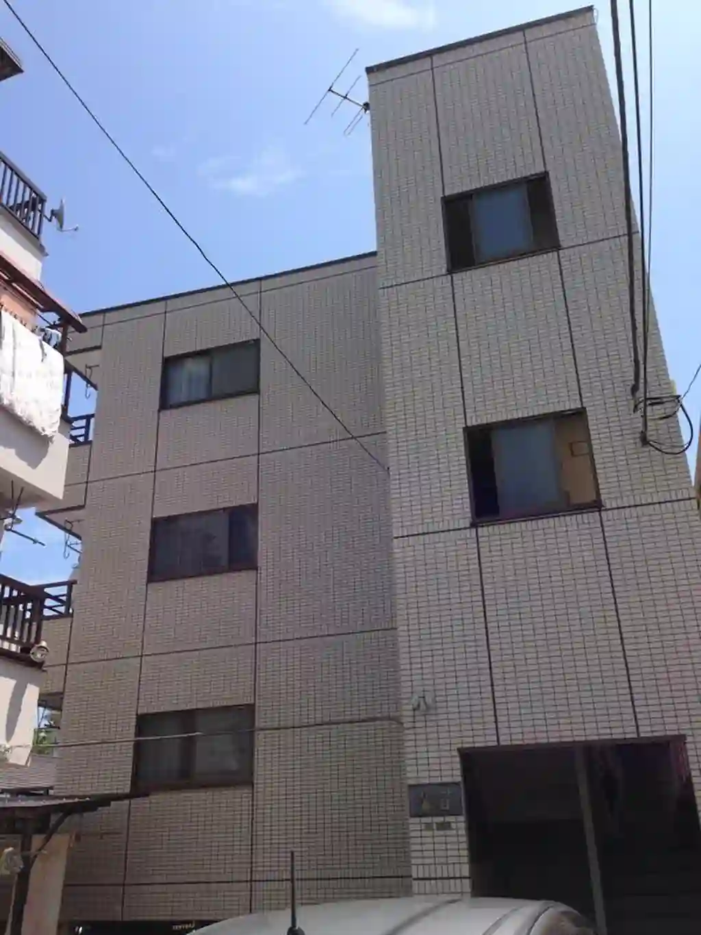 コンパート春日 外観