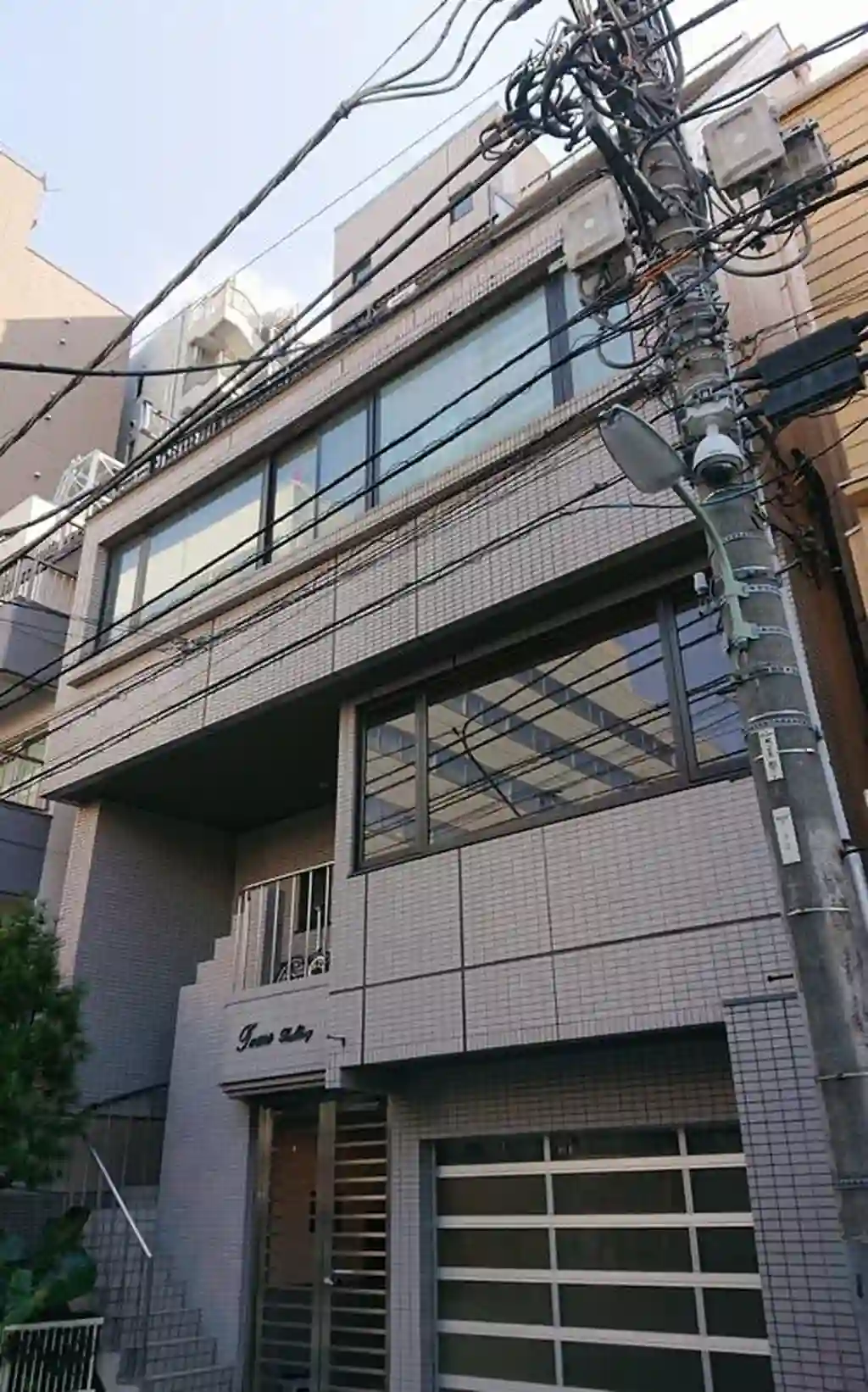 トモビルディング 外観