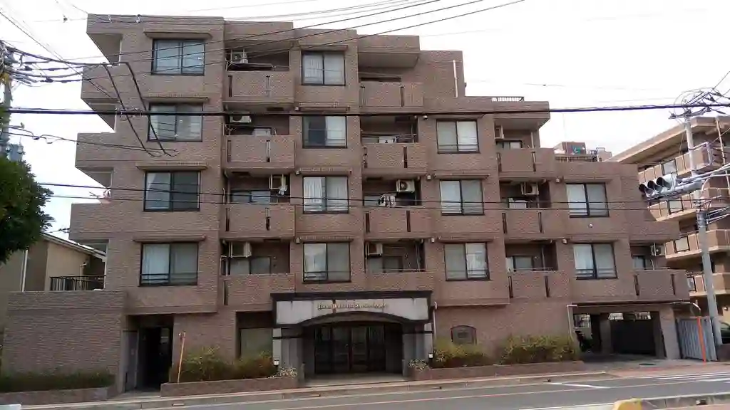 ライオンズマンション新越谷 外観