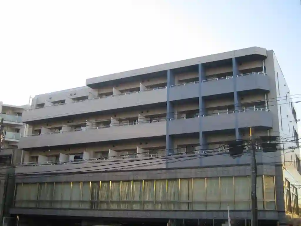 メゾンKイズミビル 外観