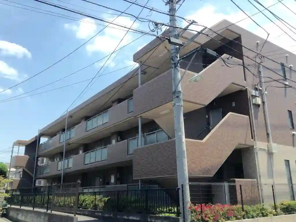 ラ・ファミーユ 外観