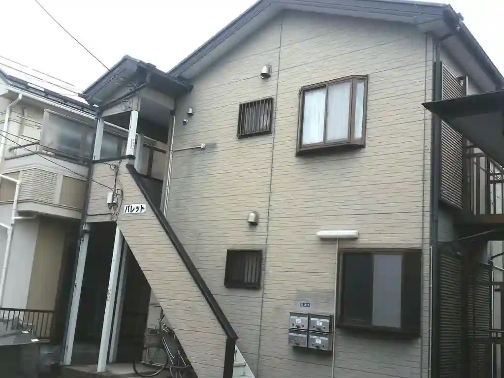 パレット 外観