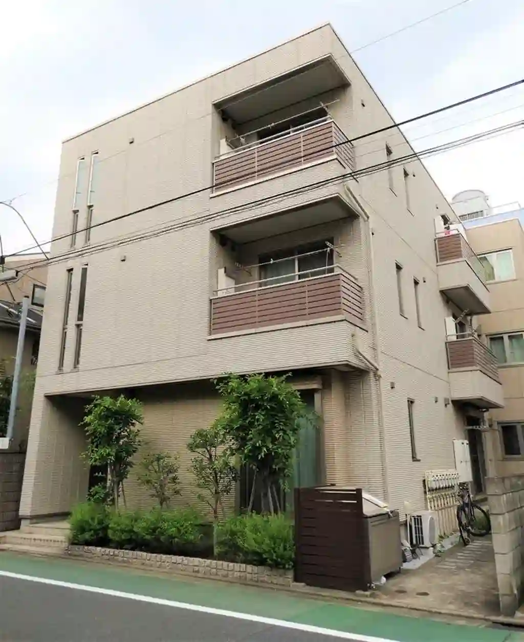 ソレイユ三軒茶屋 外観