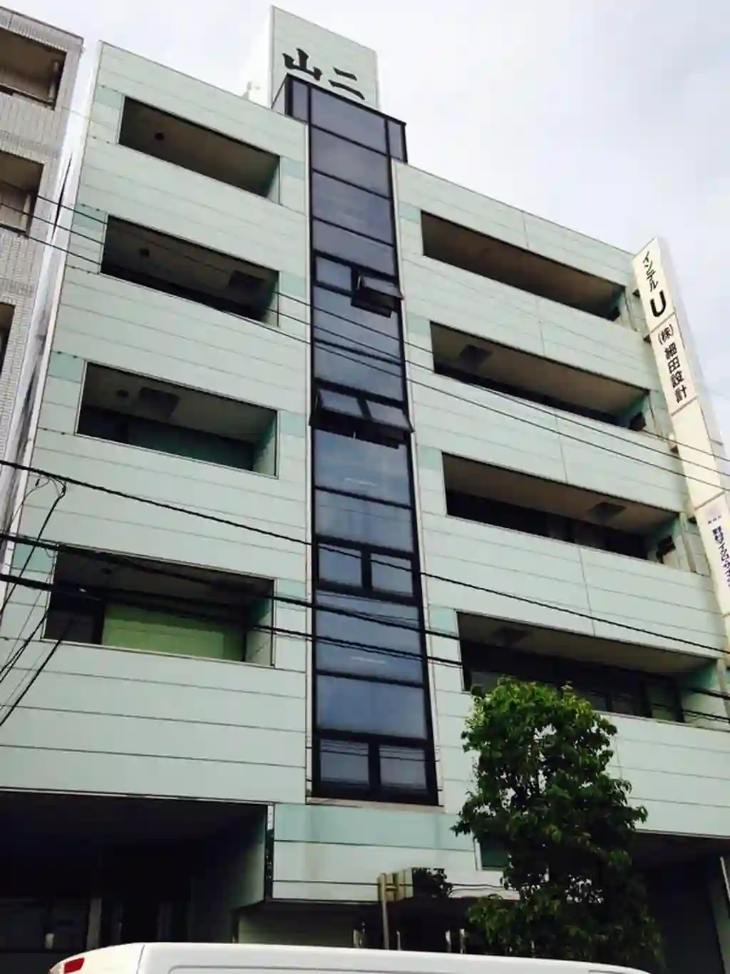 インテルウラワ 外観