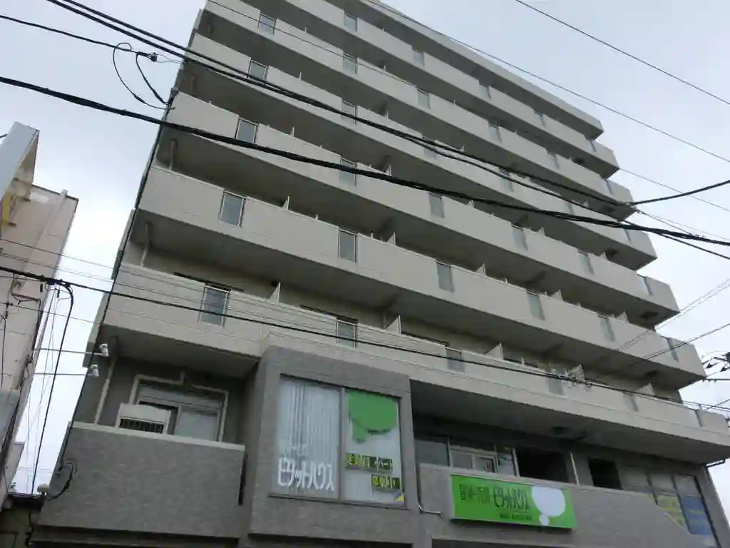 ステーションフロント八幡宿 外観