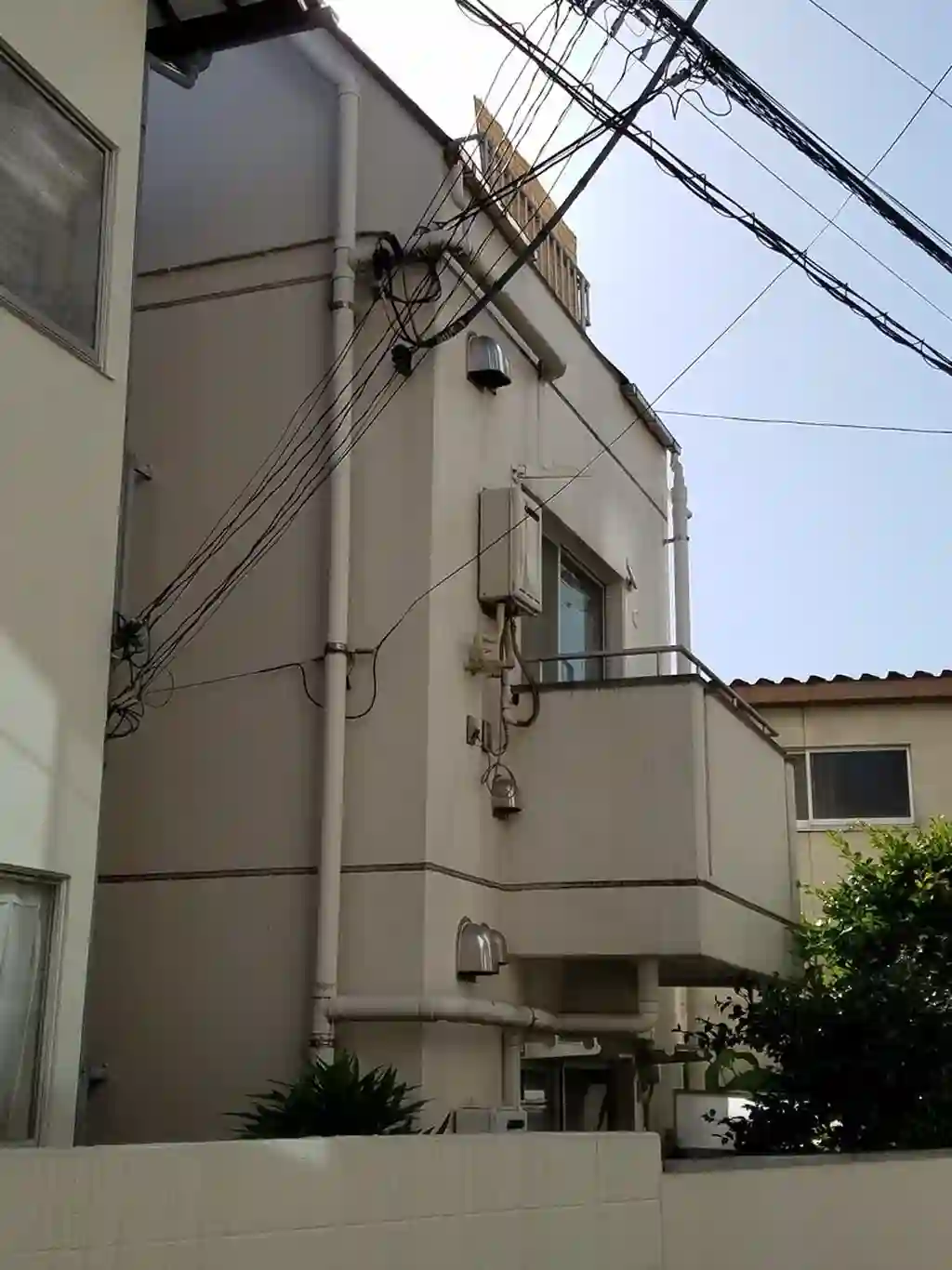 バザンクール 外観