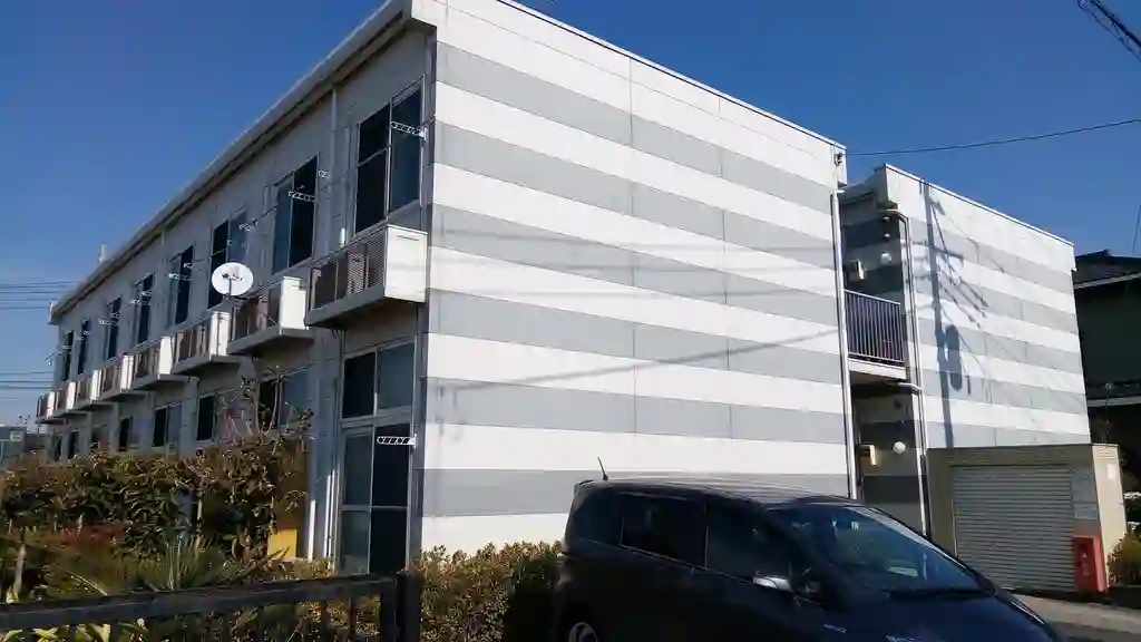 レオパレスリヴェール 外観
