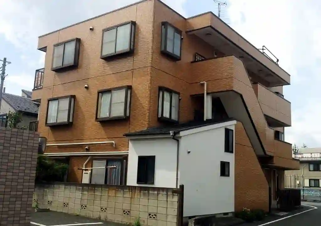 クオレ,K 外観