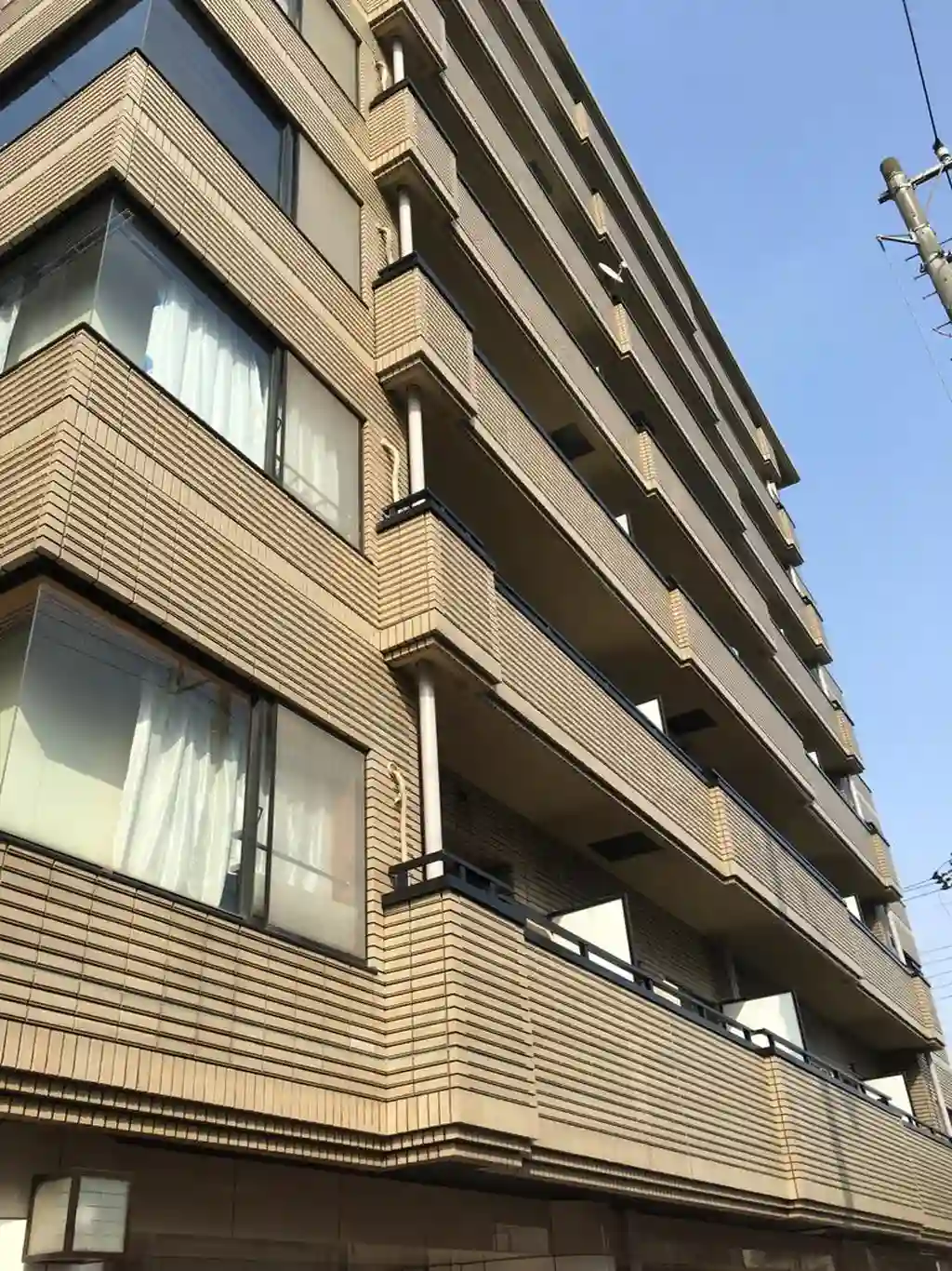 ヴァルハラ東館 外観