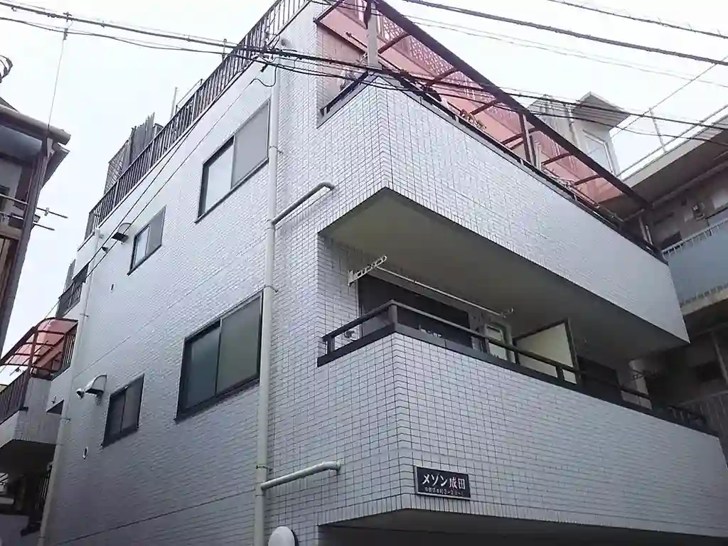 メゾン成田 外観